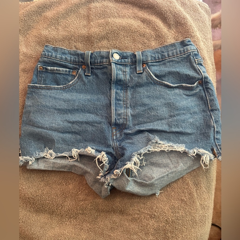Levi’s 501 Jean Cutoff Denim Shorts size 30